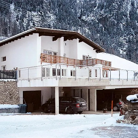 Aktiv-3 By Interhome Apartmán