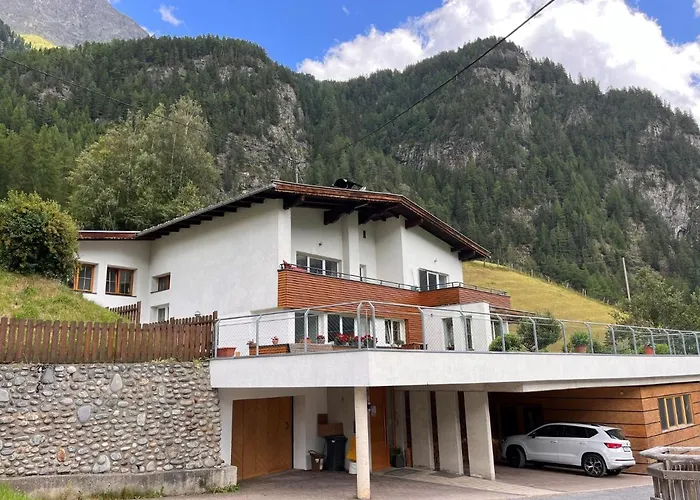 Aktiv-3 By Interhome شقة *